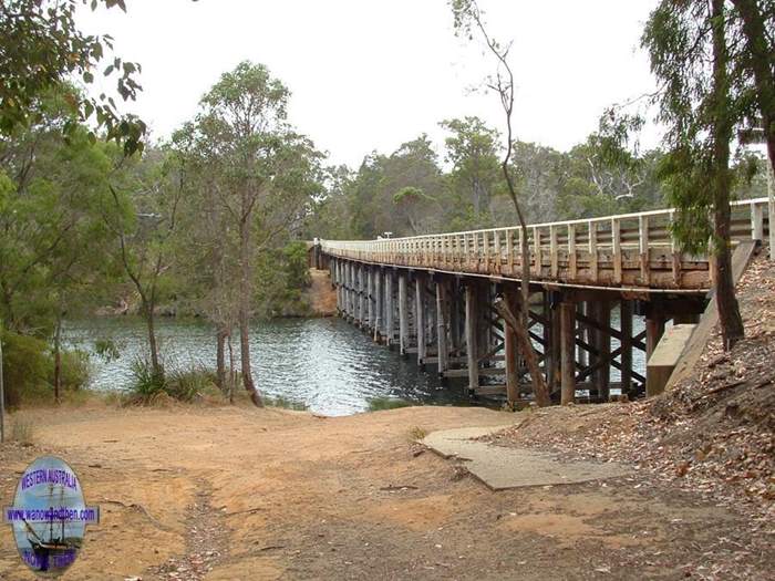 Alexandra Bridge Campsite