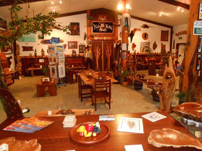 Featured Wood Gallery and Museum