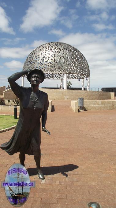 HMAS Sydney war memorial in Geraldton