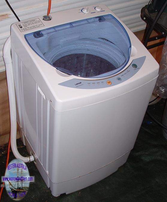 Automatic washing machine (Lemair)