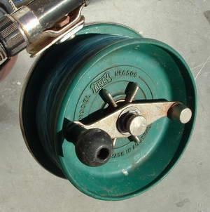 Side cast reel