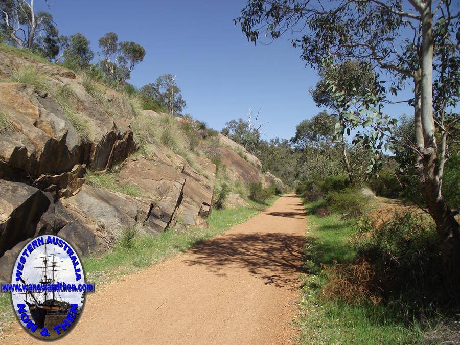 Swan View Tunnel walk